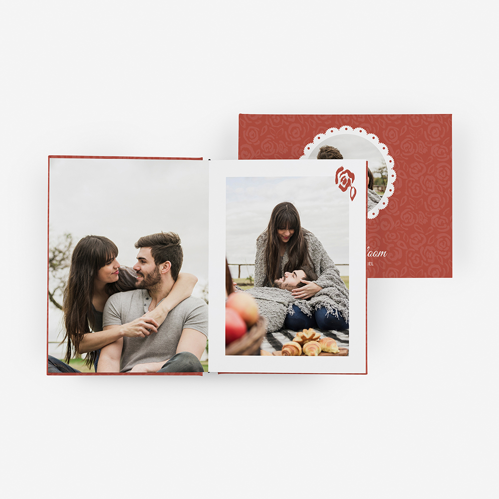 Álbum Love in Bloom 4